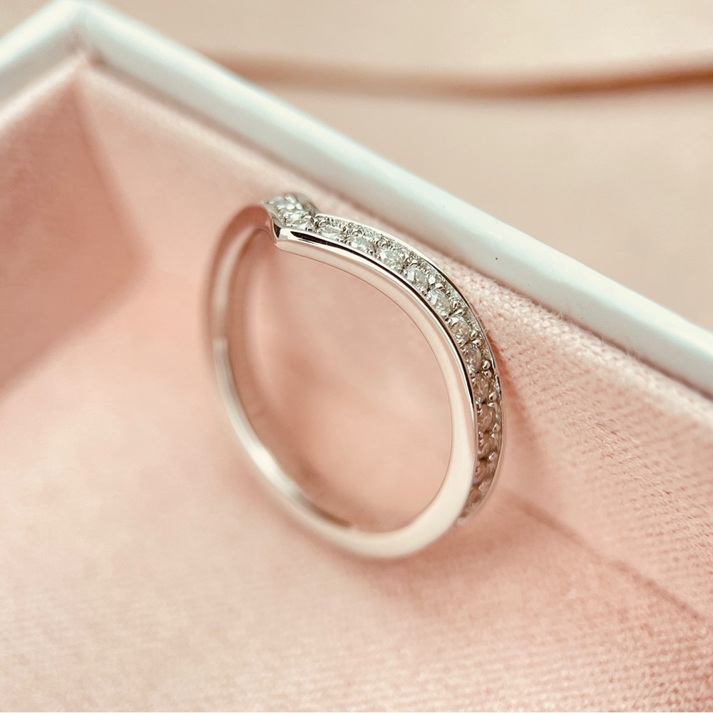 💎SALE💎0.6CTW Moissanite Curved Full Eternity Ring Band S925 with 18K Gold Plated - Picture 4 of 7